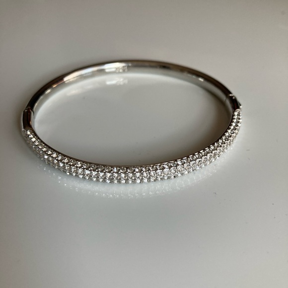 Swarovski Dangle Bracelet - Picture 8 of 12